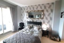 Superb 3 Bed Apartment For Sale in La Resina Estepona Malaga