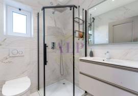 High Specification Villa in Boavista Golf