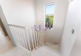 High Specification Villa in Boavista Golf