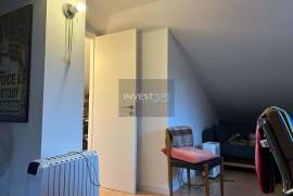 Charming Villa with Tourist Potential in Caminha