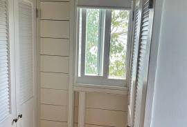 RH259 1 bed 1 bath Apartment, Luck Hill