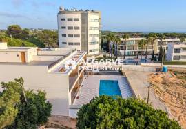 Exclusive 6-Unit Condominium Steps Away from Forte Novo Beach