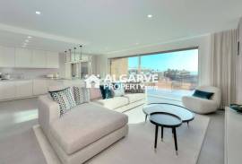 Exclusive 6-Unit Condominium Steps Away from Forte Novo Beach