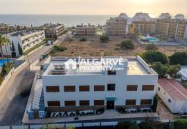 Exclusive 6-Unit Condominium Steps Away from Forte Novo Beach