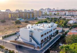 Exclusive 6-Unit Condominium Steps Away from Forte Novo Beach