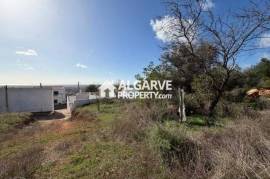 Building plot next to all amenities with panoramic views between Faro & Loulé