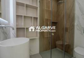 Elegant 2-Bedroom Apartment with Pool near Forte Novo Beach