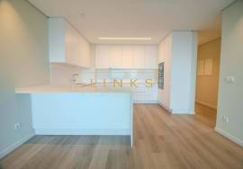 Modern 3-Bedroom Apartment with Sea View in Estreito de Câmara de Lobos