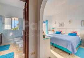 Unique 8-Bedroom Villa | Heated Pool & Lush Gardens | Vale da Lapa, Carvoeiro