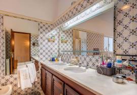 Unique 8-Bedroom Villa | Heated Pool & Lush Gardens | Vale da Lapa, Carvoeiro