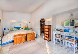 Unique 8-Bedroom Villa | Heated Pool & Lush Gardens | Vale da Lapa, Carvoeiro