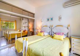 Unique 8-Bedroom Villa | Heated Pool & Lush Gardens | Vale da Lapa, Carvoeiro