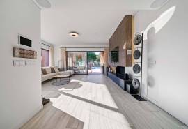 Vilamoura - Modern 3+1 villa with heated pool and golf views for sale