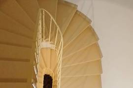 Elegant 18th-Century Bourgeoise House, Fully Renovated, Offering 190 M2 Of Living Space With 4 Bedrooms, Large Garage And Stone Outbuilding.