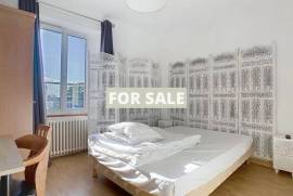 Town House 10kms from Mont-St-Michel