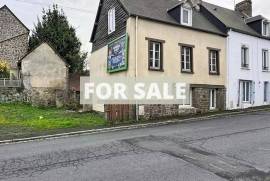 Village House with Garden, Ideal Holiday Home