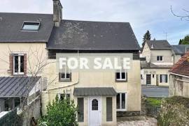 Village House with Garden, Ideal Holiday Home