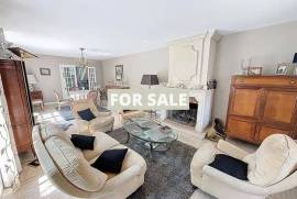 Detached Country House with Open Views Detached Country House with Open Views