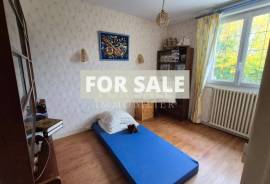 Detached House with Mature Garden