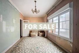 Town House in Good Order