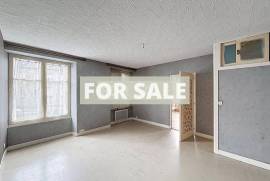 Large Property in the Town of Vire in Normandy Large Property in the Town of Vire in Normandy