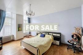 Large Property in the Town of Vire in Normandy Large Property in the Town of Vire in Normandy