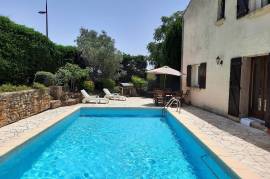 Pretty Villa Divided Into 2 Apartments With Terrace, Garage and Pool