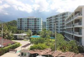 2 Bed, 2 Bath Luxurious Condo in Sam Roi Yot