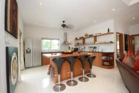 4 Bedroom Pool Villa 4 Bedroom Pool Villa