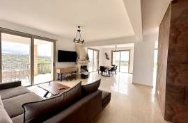 3 Bedroom Beautiful Bungalow - Arodes, Paphos 3 Bedroom Beautiful Bungalow - Arodes, Paphos