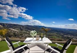 Spectacular 4 Bedroom Residence Plus Guest Annex - Peyia, Paphos