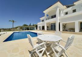 Spectacular 4 Bedroom Residence Plus Guest Annex - Peyia, Paphos