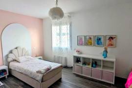 4 room, 95m2 House for sale in Pouzolles - 268 000 € * 4 room, 95m2 House for sale in Pouzolles - 268 000 € *