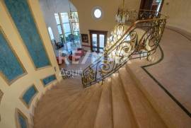 House 506 sq.m for sale