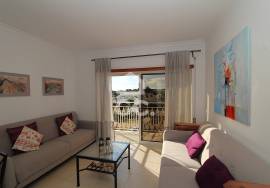 1 bedroom apartment (T0+1) with SEA VIEW on the first line of the beach in Armação de Pêra