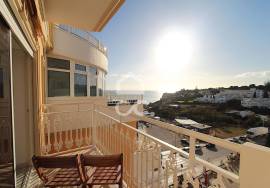 1 bedroom apartment (T0+1) with SEA VIEW on the first line of the beach in Armação de Pêra