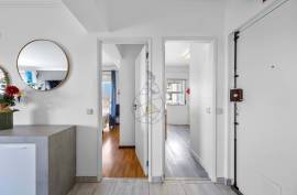 2-bedroom flat with sea view and swimming pool, 300 metres from Praia da Rocha beach - Algarve