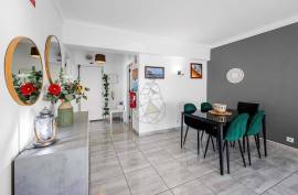 2-bedroom flat with sea view and swimming pool, 300 metres from Praia da Rocha beach - Algarve