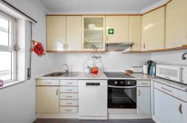 2-bedroom flat with sea view and swimming pool, 300 metres from Praia da Rocha beach - Algarve