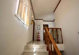 T4+1 Villa in highly desirable area in Aljezur