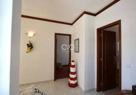 T4+1 Villa in highly desirable area in Aljezur