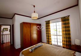 T4+1 Villa in highly desirable area in Aljezur