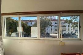 T1-Bedroom Apartment for Rent in Parede (furnished)