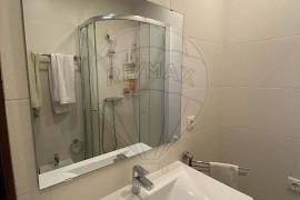 T1-Bedroom Apartment for Rent in Parede (furnished)