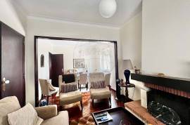 4-bedroom house in a quiet neighborhood – excellent opportunity!