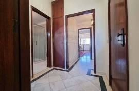 2 Bedroom Apartment in OLAIAS with BALCONY and PARKING space.