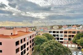 2-Bedroom Apartment in Bairro do Rosário