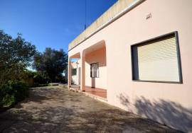 Villa 2x2 bedroom with Renovation Potential and Additional Building Plot Villa 2x2 bedroom with Renovation Potential and Additional Building Plot