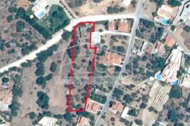 Farmhouse to Restore and Land for Residential Development