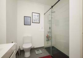 Refurbished 2 bedroom apartment near the Metro in Odivelas